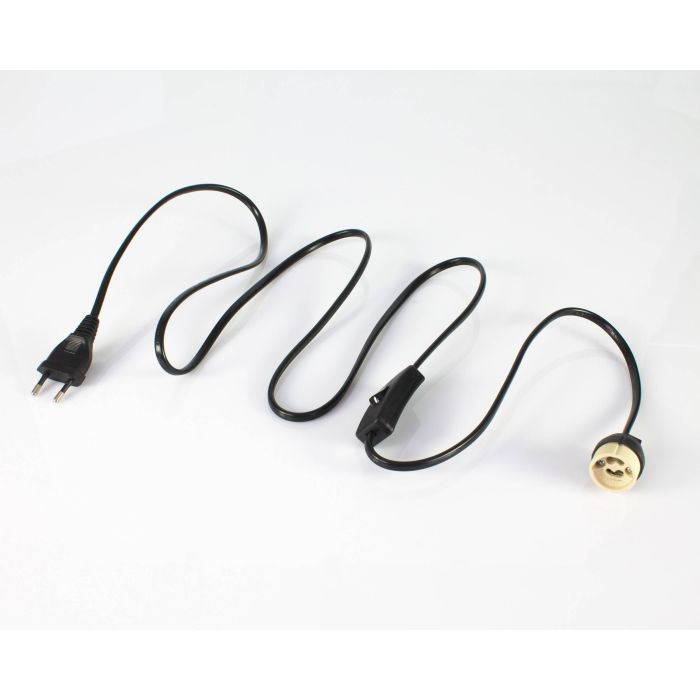 Kabel mit Stecker- Schalter- Fassung und Glühlampe für 6,80 €